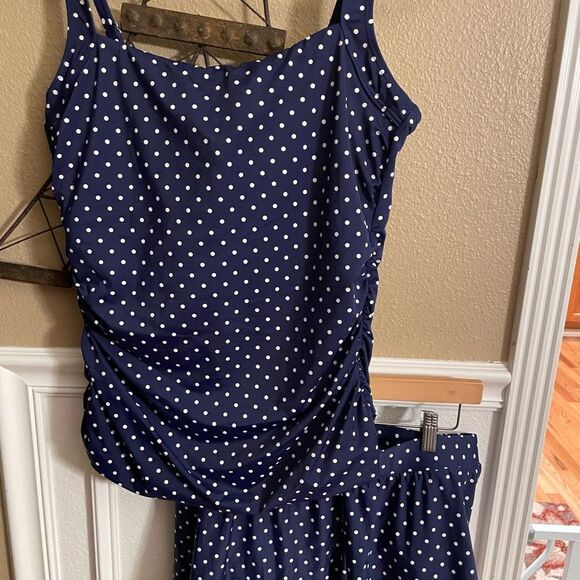 Talbots Navy with White Polka Dots Two Piece Swim Suit Size U.S. 16 - Picture 11 of 15